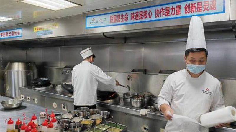小标题：挑选无添加蜜饯果干的关键指标